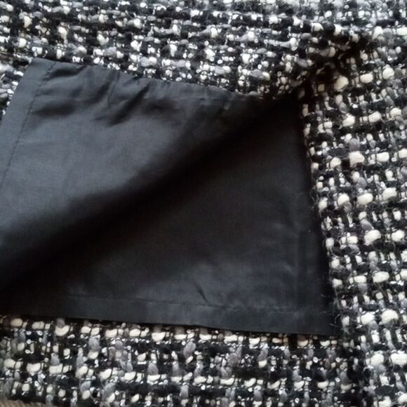 J. CREW "The Pencil Skirt" - Picture 4 of 6